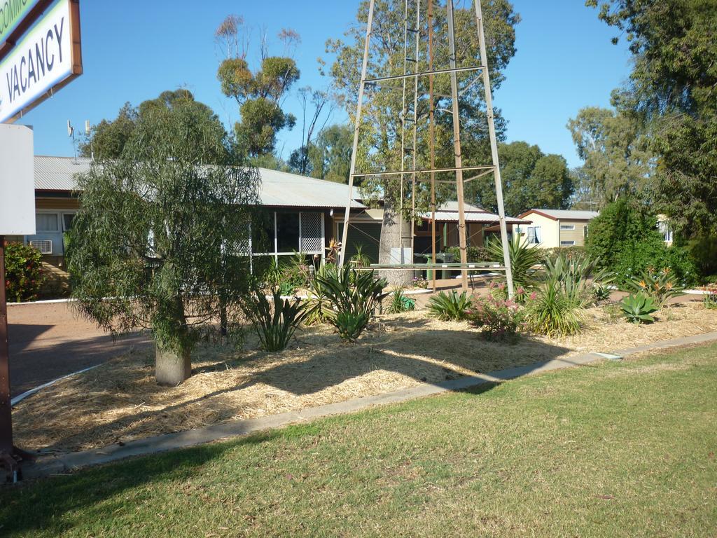 Motel Roma Aussie Tourist Park Exterior foto